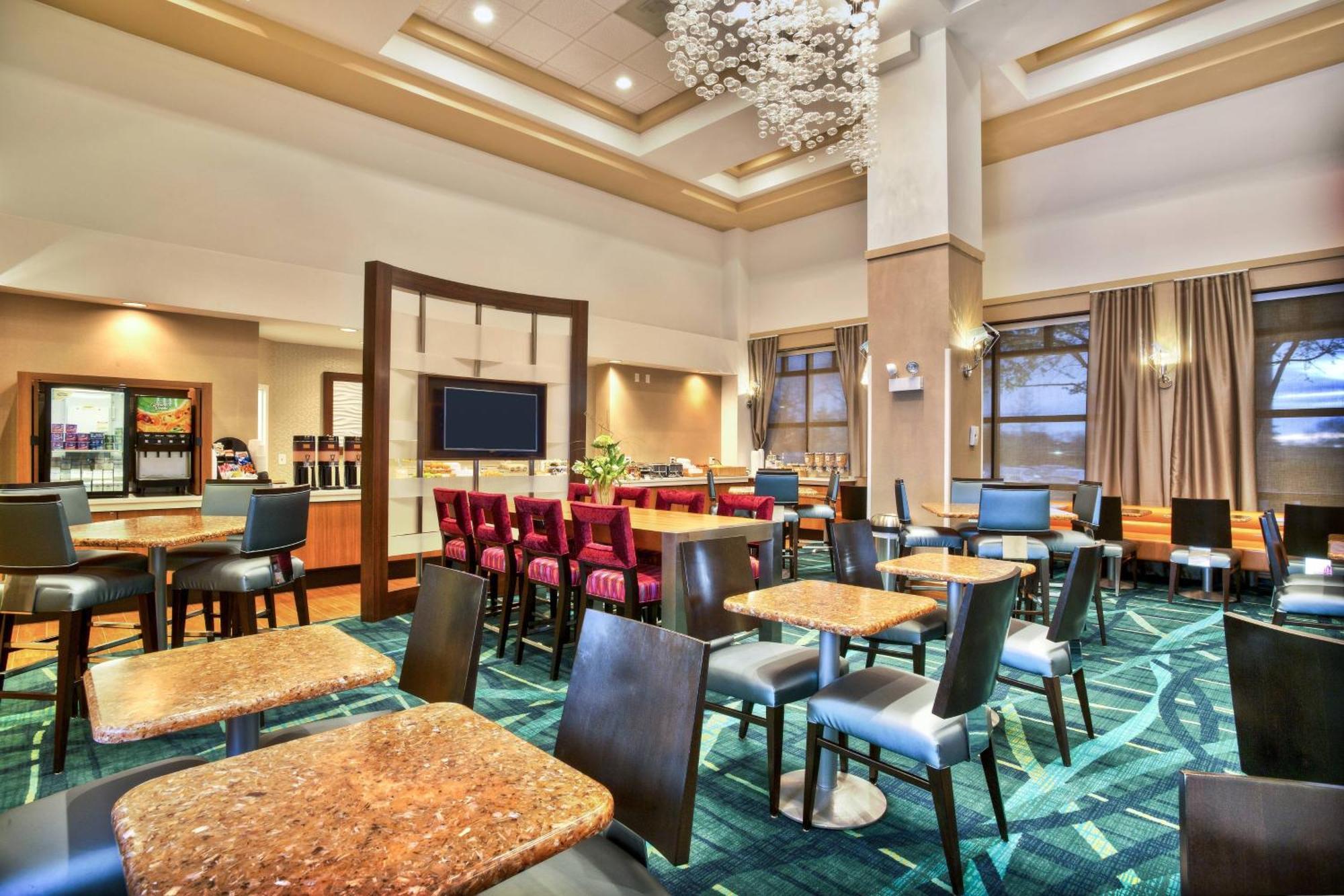 Springhill Suites By Marriott Chicago Southwest At Burr Ridge Hinsdale Exterior foto
